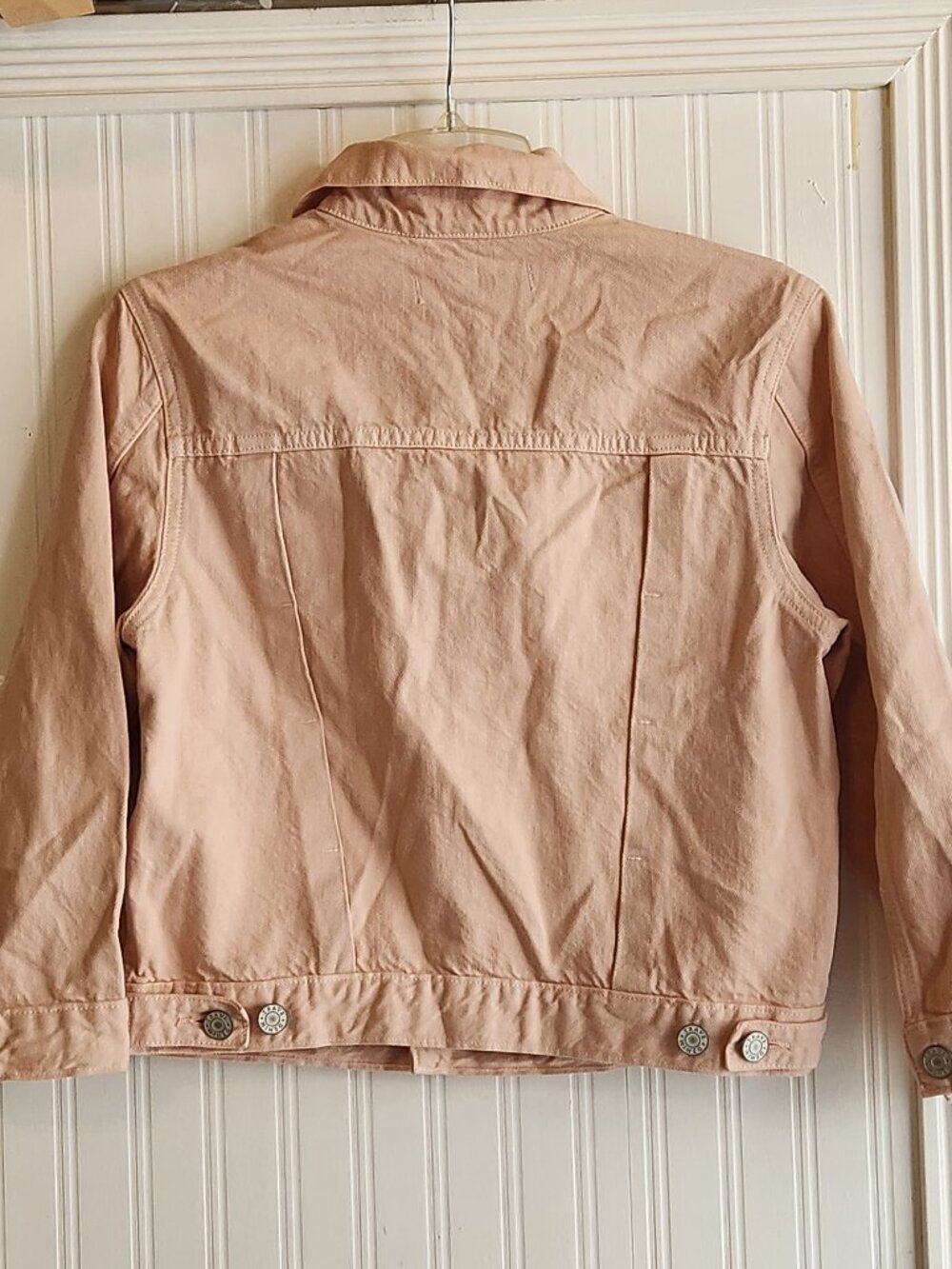TRAVE Zoey Women's Pink Cropped Jean Jacket - Small - NEW - Picture 3 of 4